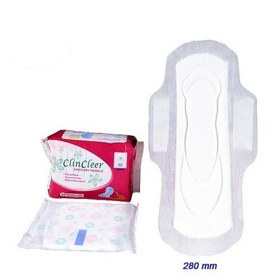 白い抗菌純粋な綿の生理用ナプキンの使い捨て可能な毎日の使用パッド